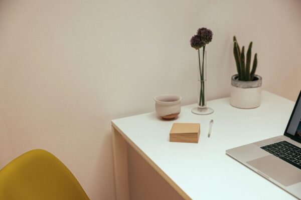 Tips for Organizing a Clutter-Free Home Office Space
